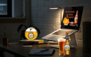 cerveza amstel oro tostada tres tiempos comercial tabarca distribución de bebidas y alimentación alicante portátil