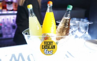 vichy catalán fruit refresco zumos frutas burbujas limón naranja manzana comercial tabarca distribución de bebidas y alimentación alicante botellas