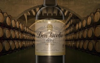 vino don jacobo crianza 2012 botella comercial tabarca distribución de bebidas y alimentación alicante sala barricas